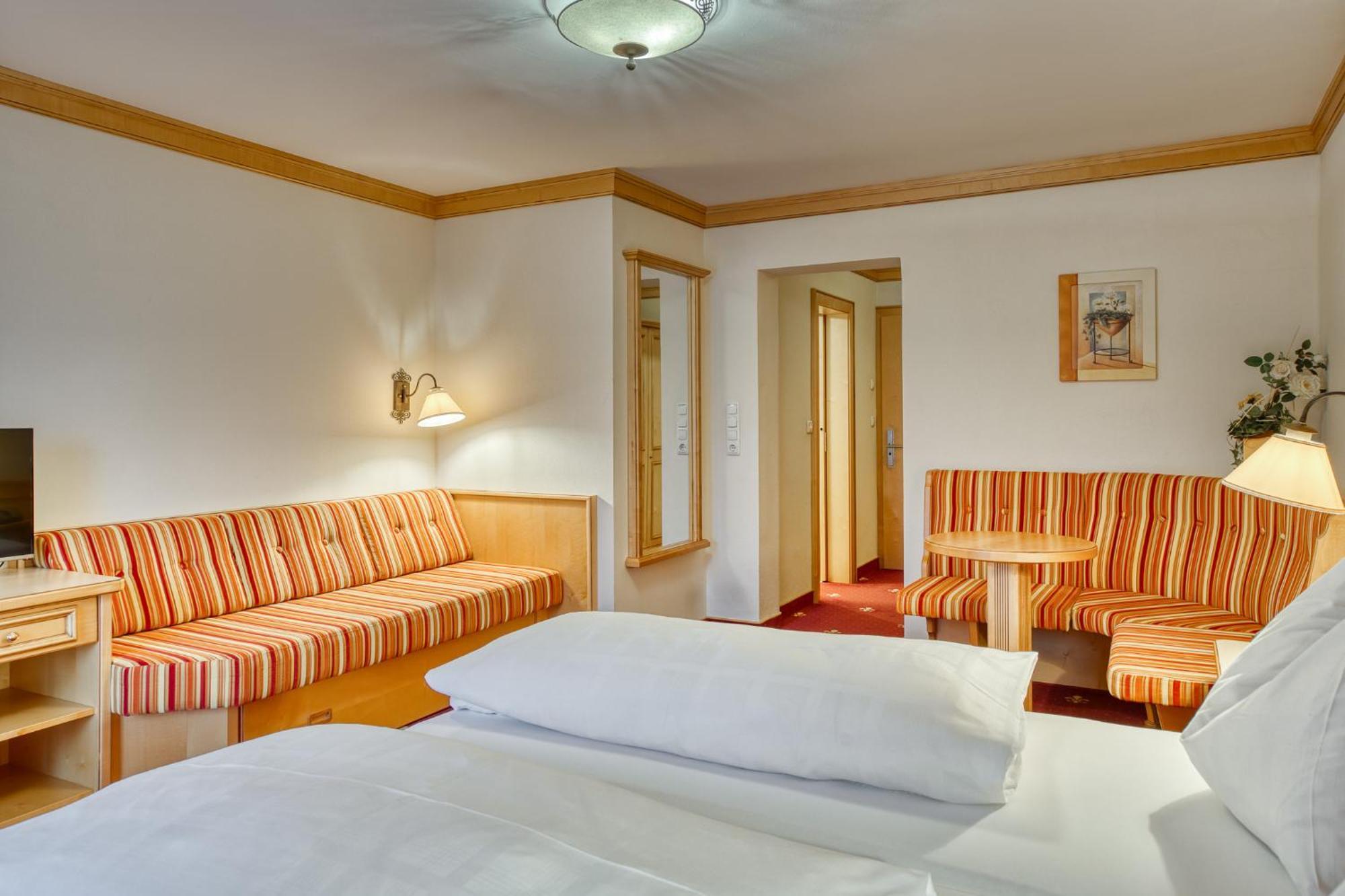 Hotel Alte Post Фібербрунн Номер фото